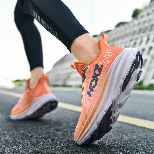 WOMEN'S RUNNING TRAINERS