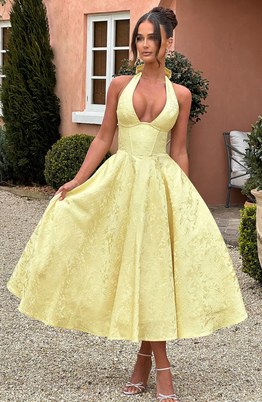 WOMEN'S ELEGANT SUMMER HALTER NECK MIDI DRESS - Zarino Newstyle