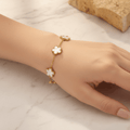 WOMEN'S FLOWER PENDANT JEWELRY SET - Zarino Newstyle
