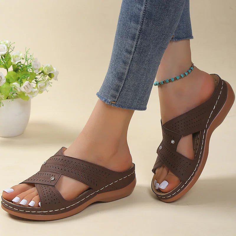 WOMEN'S ORTHOPEDIC CROSS STRAP SANDALS - Zarino Newstyle