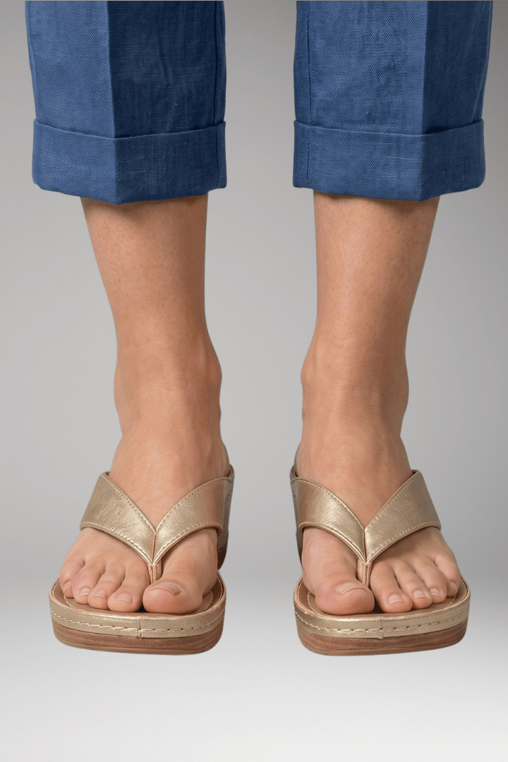WOMEN'S ORTHOPEDIC HEELED FLIP FLOPS - Zarino Newstyle