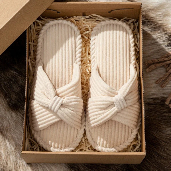 WOMEN'S PLUSH OPEN TOE SLIPPERS