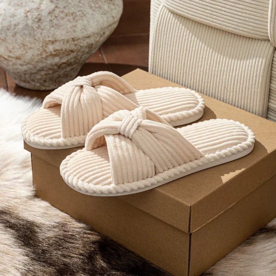 WOMEN'S PLUSH OPEN TOE SLIPPERS - Zarino Newstyle