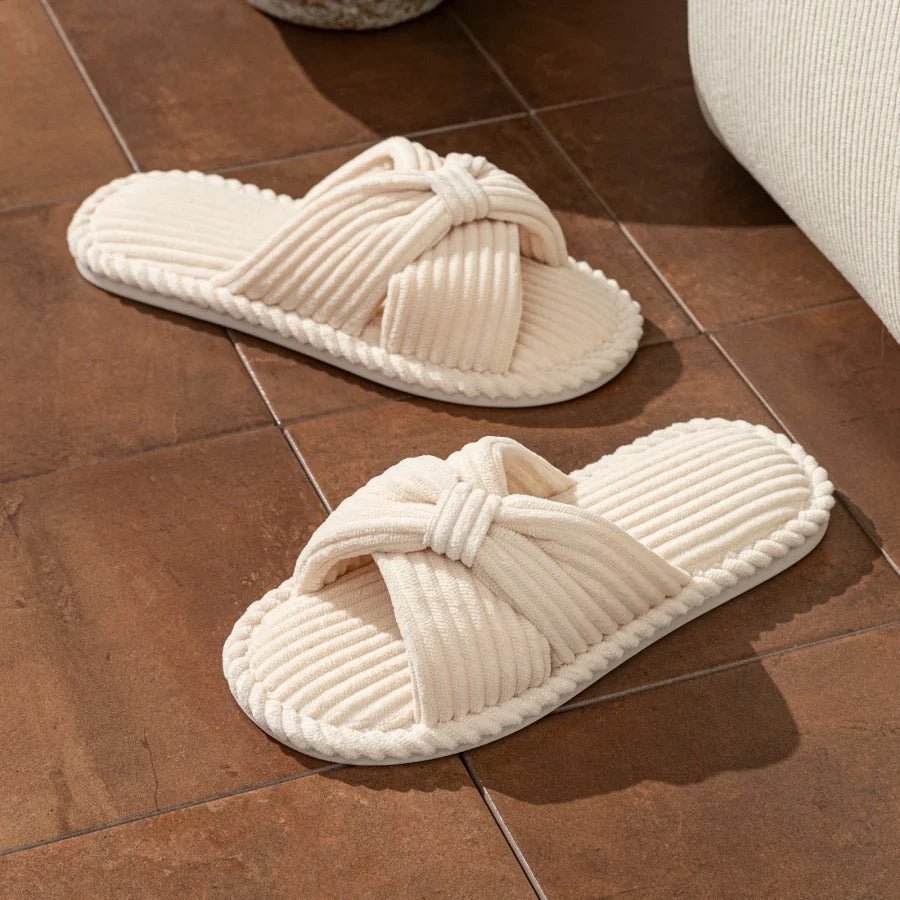 WOMEN'S PLUSH OPEN TOE SLIPPERS - Zarino Newstyle