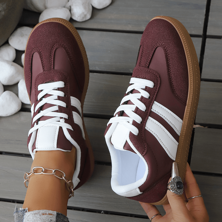 WOMEN'S RETRO STRIPE LOW - TOP LACE - UP VINTAGE STYLE CASUAL TRAINERS - Zarino Newstyle