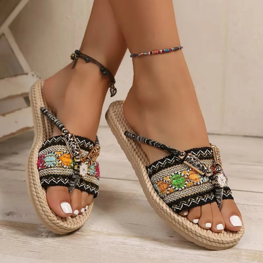 WOMEN'S SUMMER BOHO SLIP - ON FLAT SANDALS - Zarino Newstyle